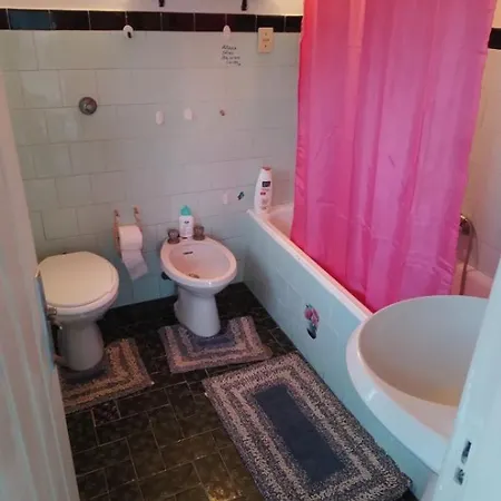 Country house Al Casale Vicino Ospedale Moscati *
